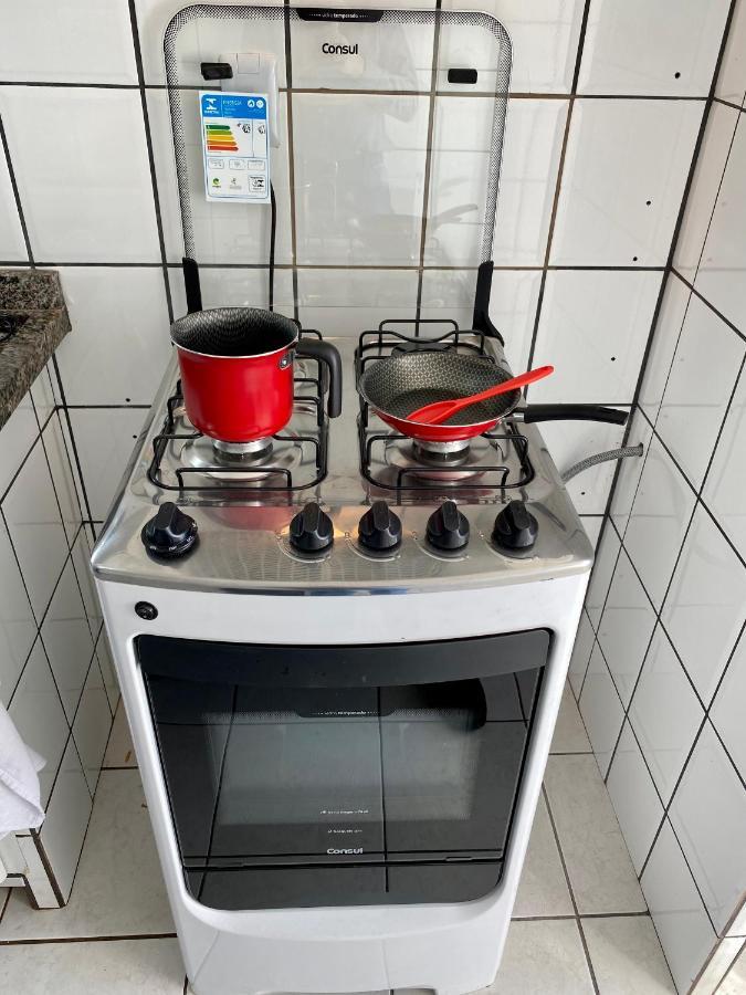 Apto No Centro Perto Do Shopping Com 2 Quartos De Casal Arcond Wifi Fibra Homeoffice E Garagem Em Dourados Eksteriør billede