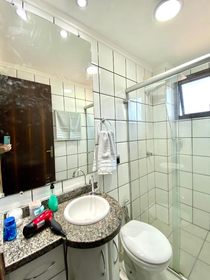 Apto No Centro Perto Do Shopping Com 2 Quartos De Casal Arcond Wifi Fibra Homeoffice E Garagem Em Dourados Eksteriør billede