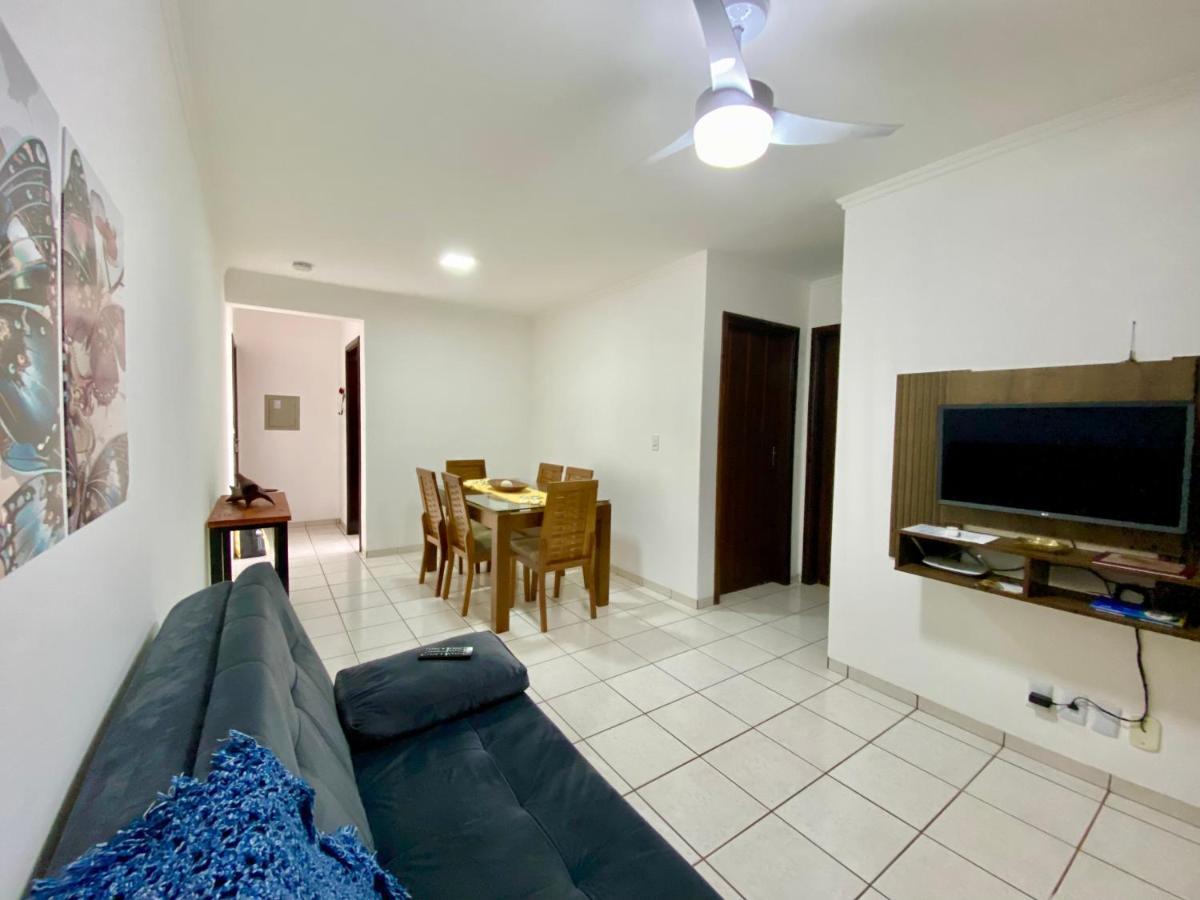 Apto No Centro Perto Do Shopping Com 2 Quartos De Casal Arcond Wifi Fibra Homeoffice E Garagem Em Dourados Eksteriør billede